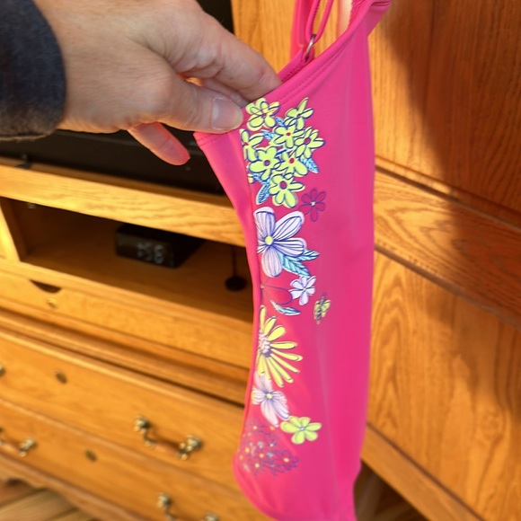 Lands End girl’s bathing suit - Picture 3 of 5